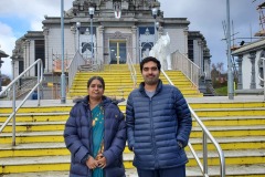 Kae Kae visits Shri Venkateswara (Balaji) Temple, Tividale