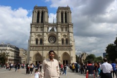 kkvisitsaintechapelleparisfrance